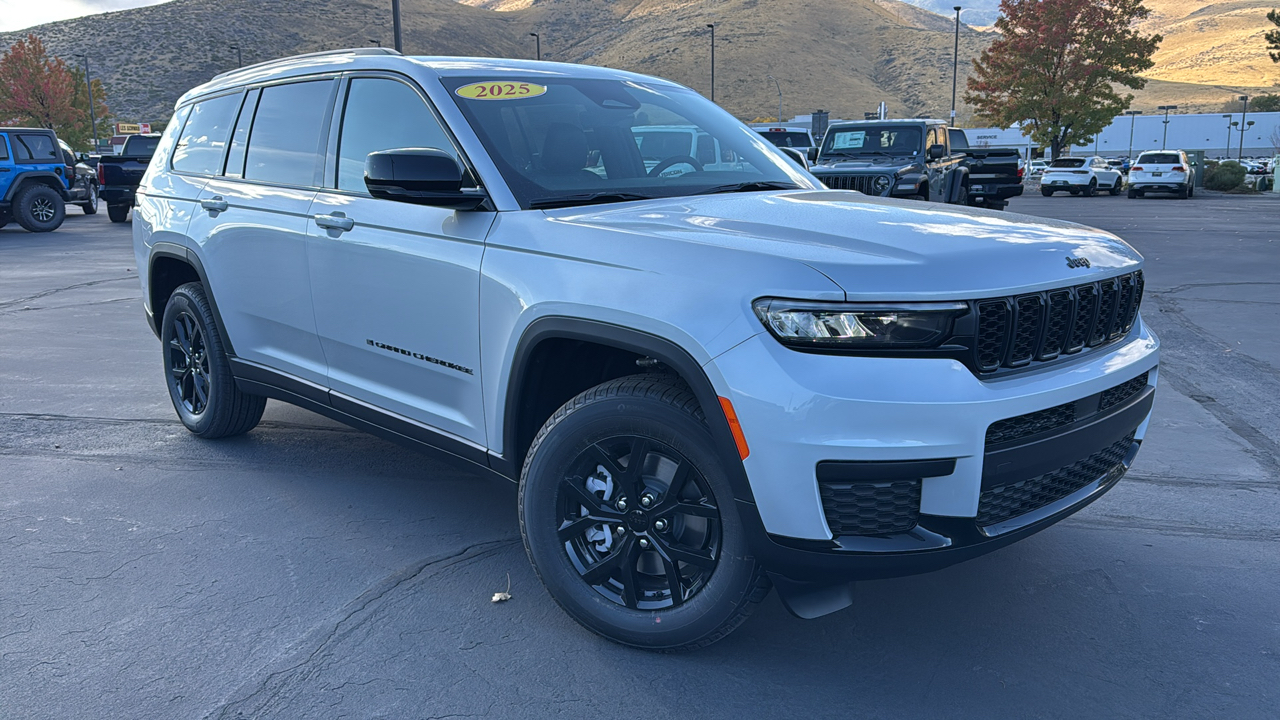 2025 Jeep Grand Cherokee L ALTITUDE X 4X4 1