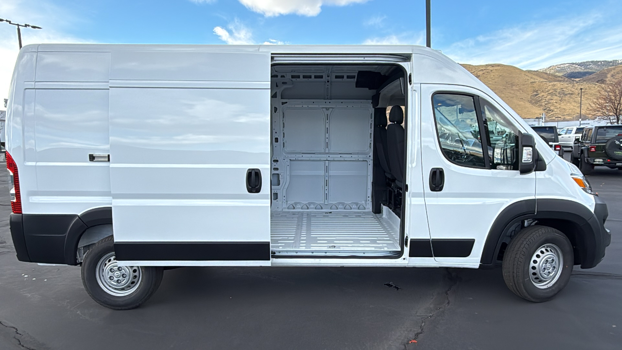 2025 Ram ProMaster  3