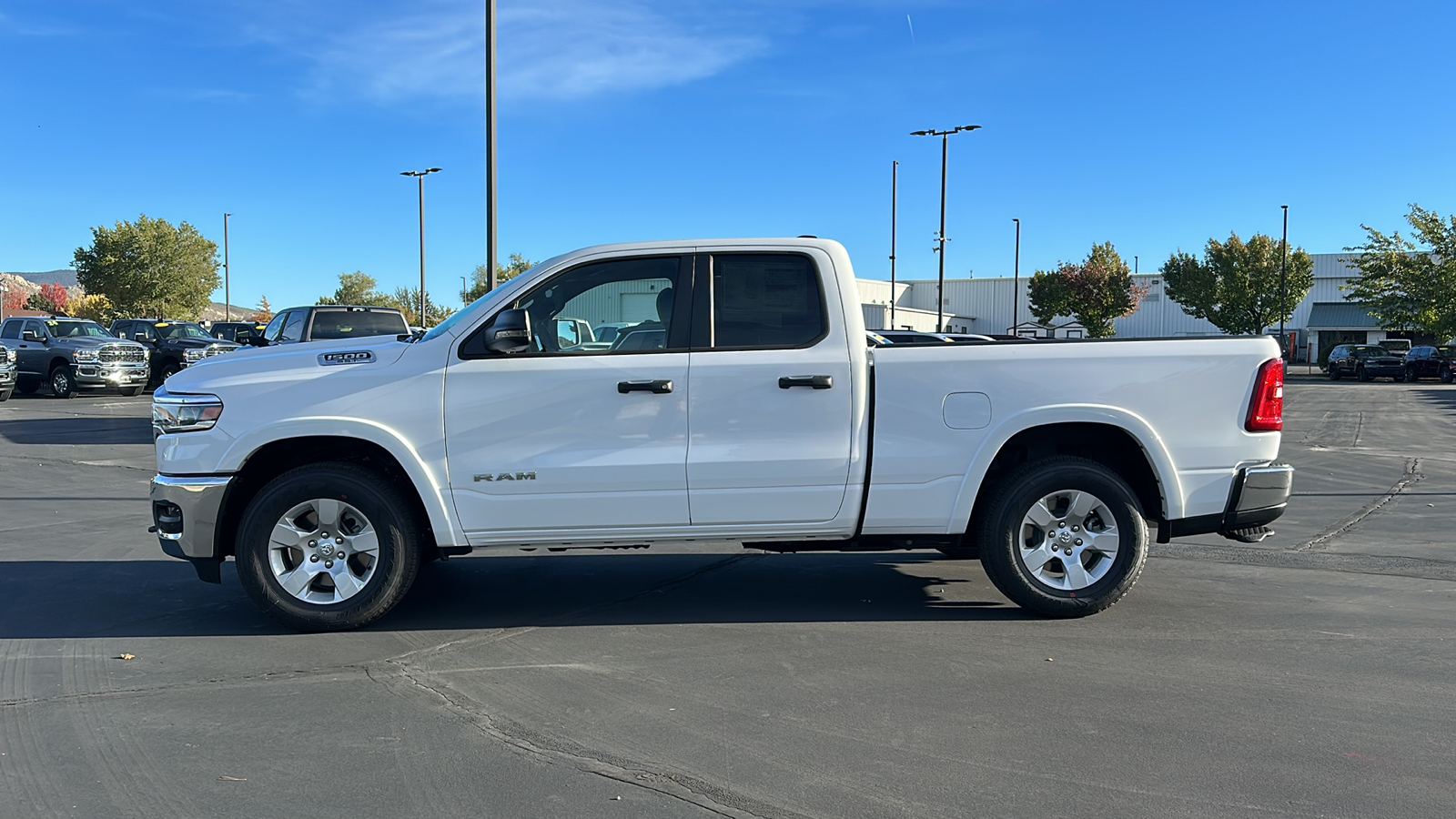 2025 Ram 1500 BIG HORN QUAD CAB 4X4 64 BOX 6