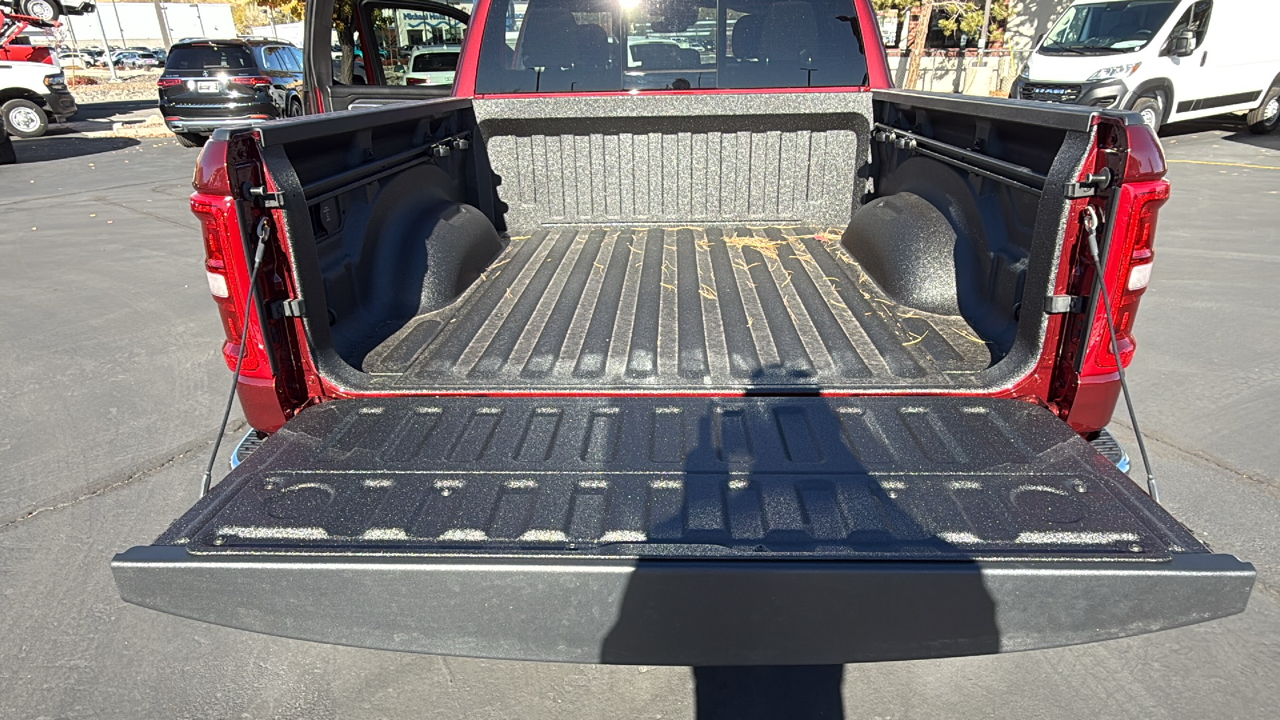 2025 Ram 1500 BIG HORN CREW CAB 4X4 57 BOX 13