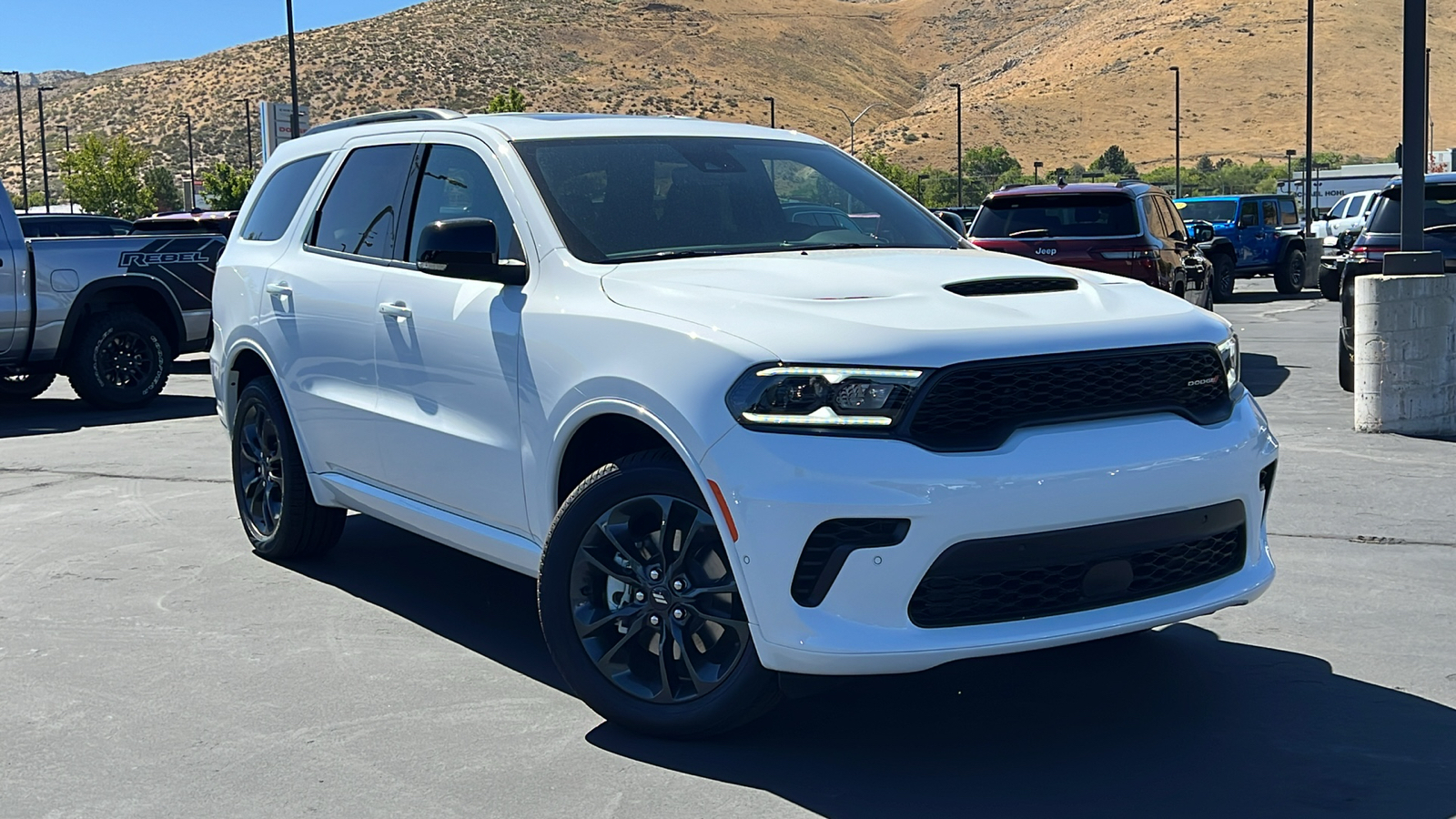 2025 Dodge Durango GT PLUS AWD 1