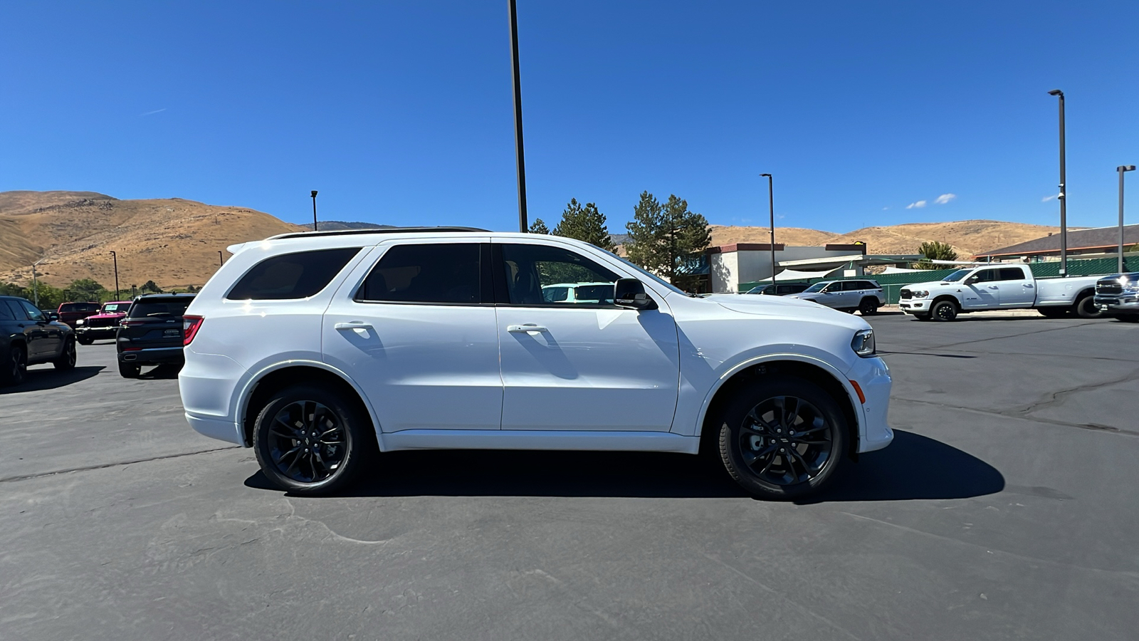 2025 Dodge Durango GT PLUS AWD 2