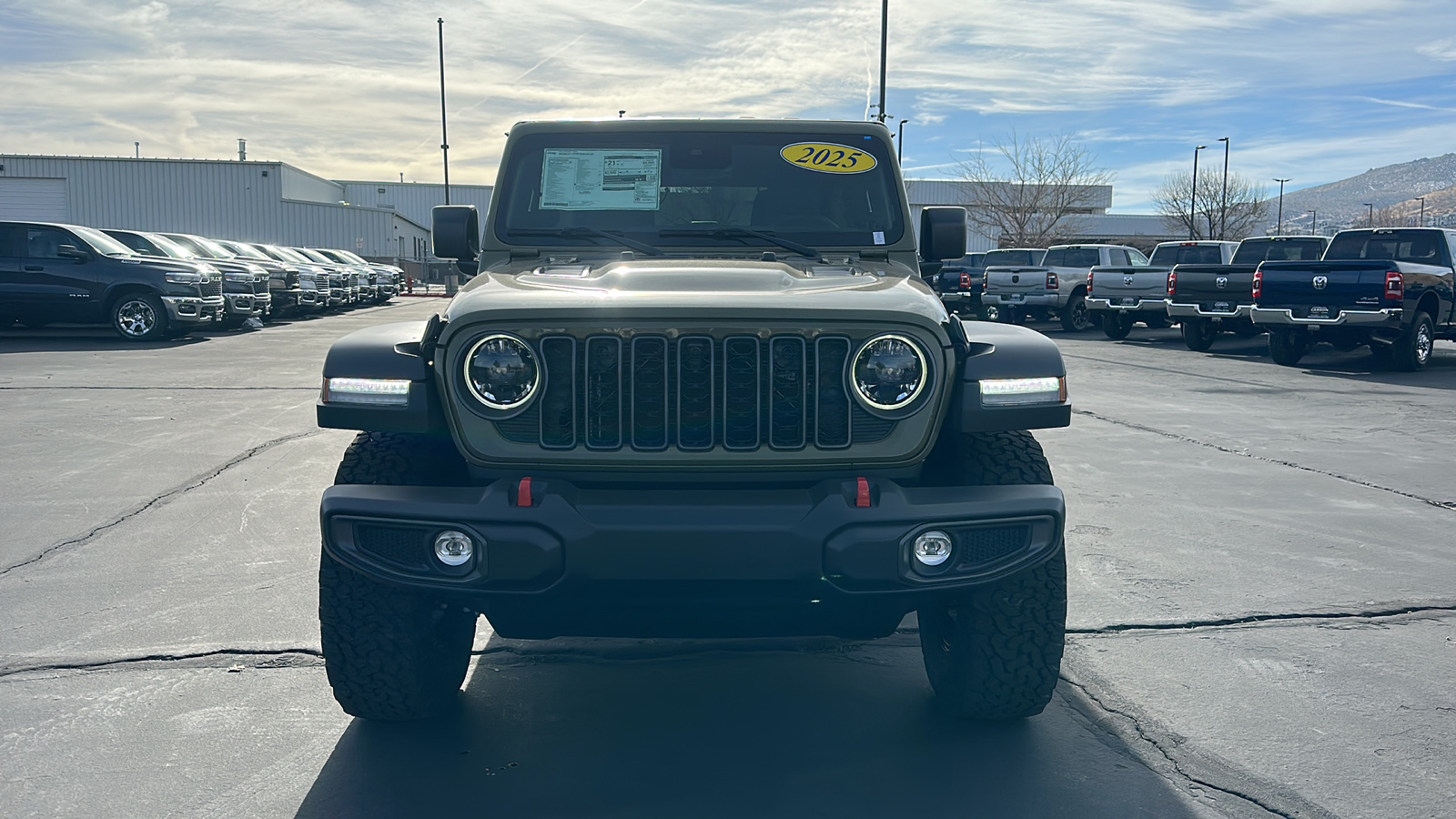 2025 Jeep Wrangler 4-DOOR RUBICON 8