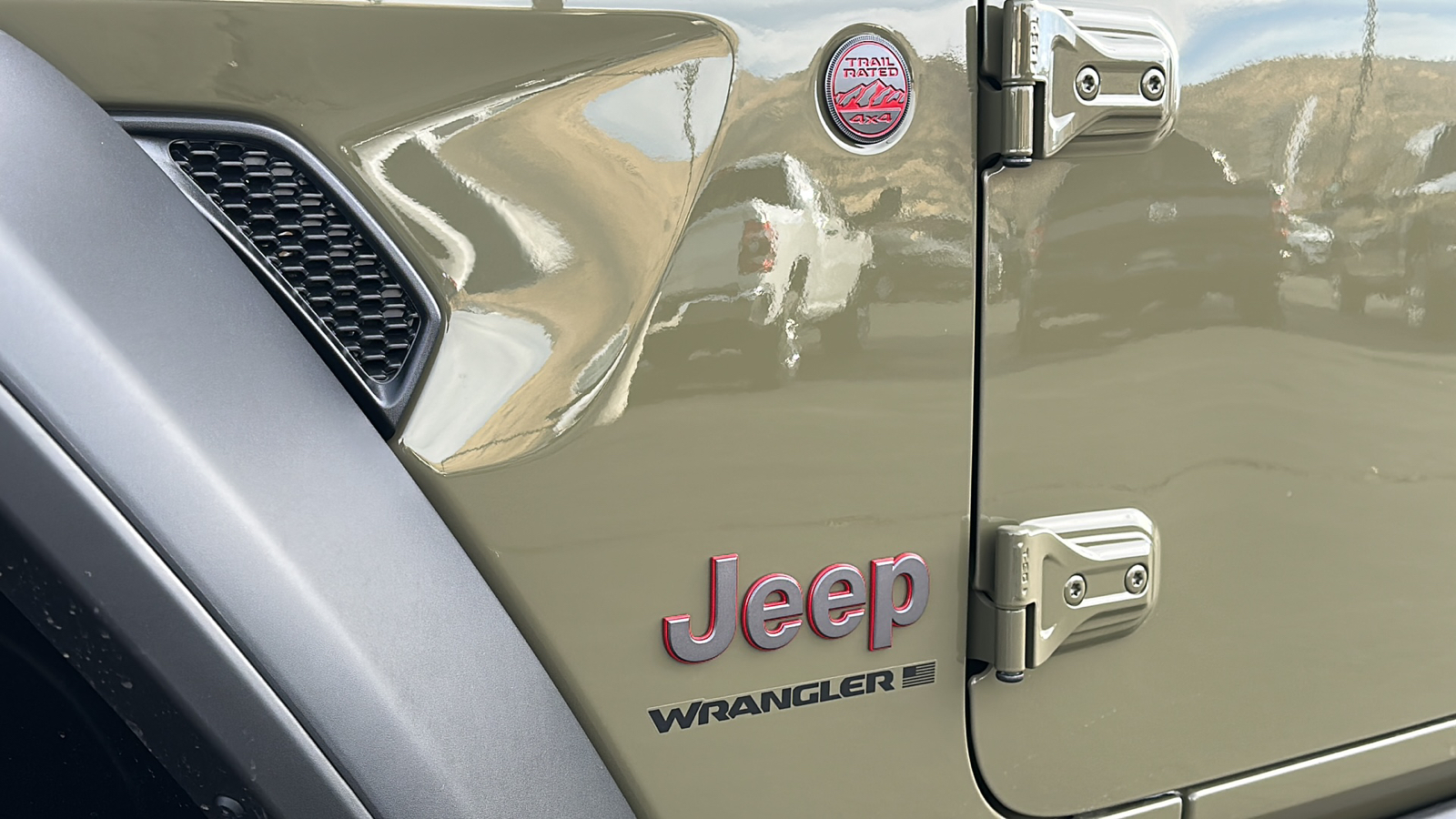 2025 Jeep Wrangler 4-DOOR RUBICON 13