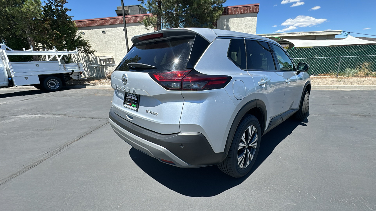 2021 Nissan Rogue SV 3