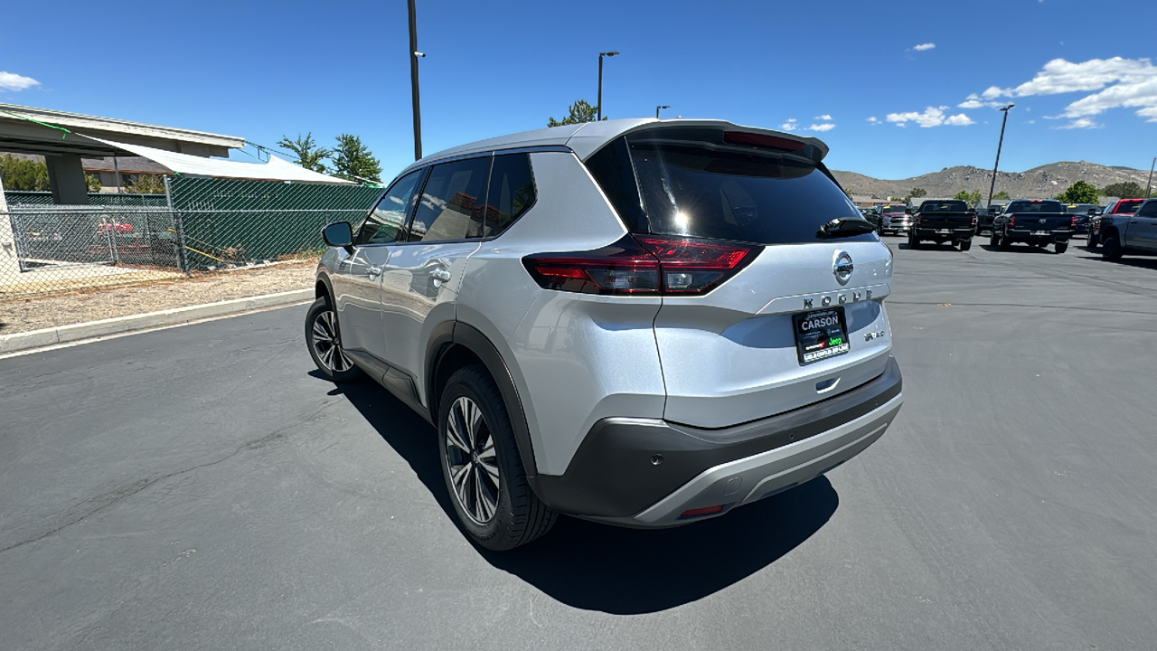 2021 Nissan Rogue SV 5