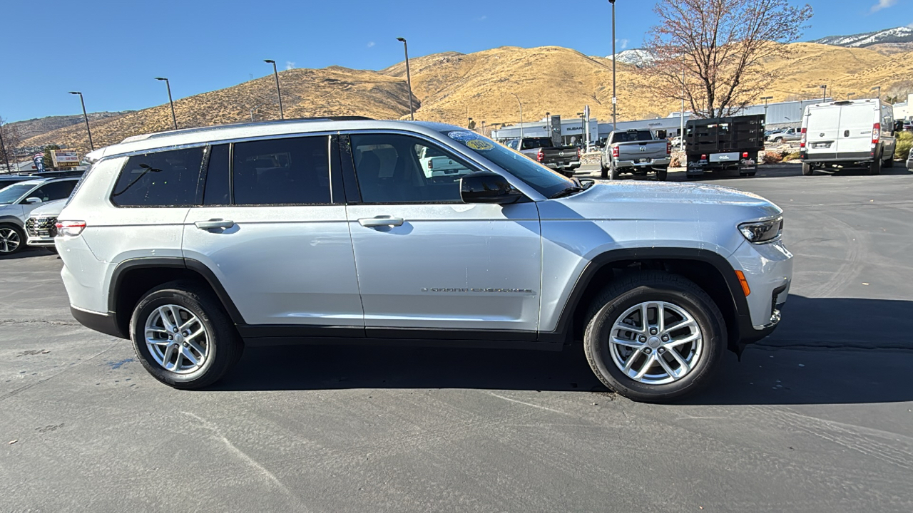 2024 Jeep Grand Cherokee L Laredo 2