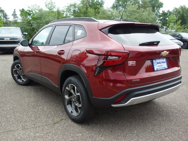 2025 Chevrolet Trax LT 13