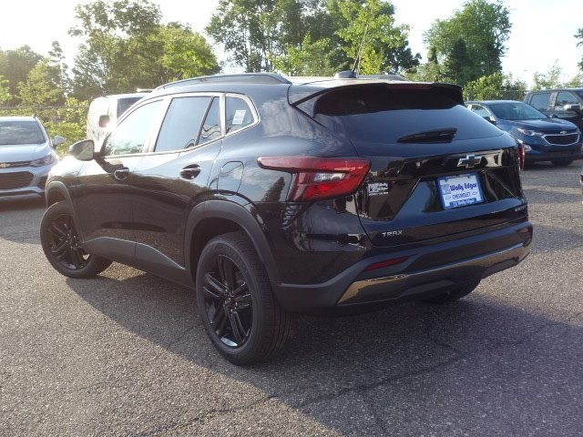 2025 Chevrolet Trax ACTIV 13