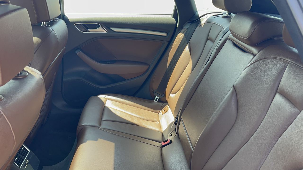 2018 Audi A3 e-tron 1.4T Premium 17