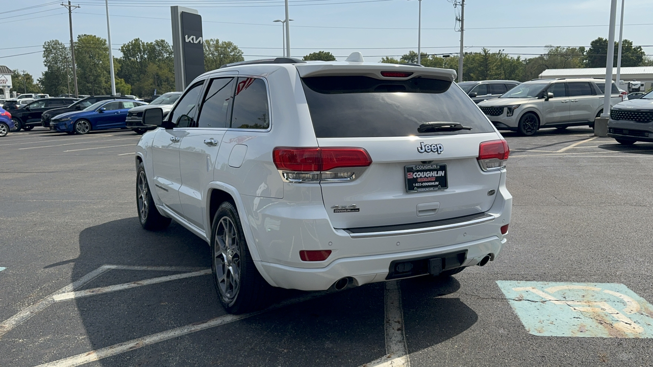 2020 Jeep Grand Cherokee Overland 11