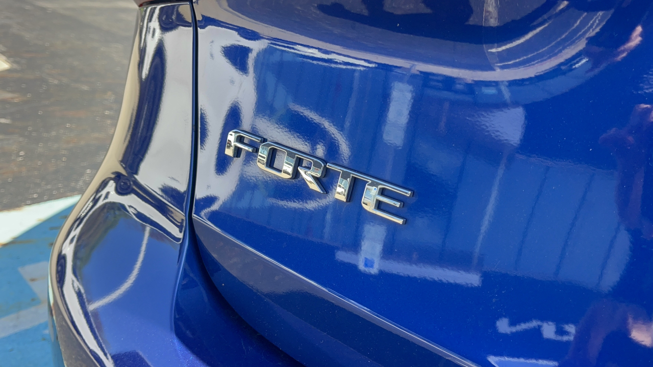 2017 Kia Forte LX 7