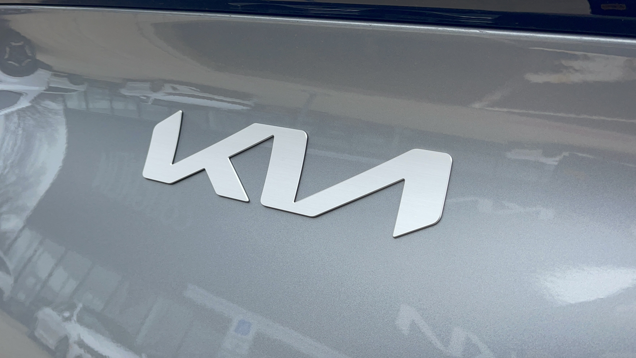 2024 Kia Sportage Hybrid LX 7