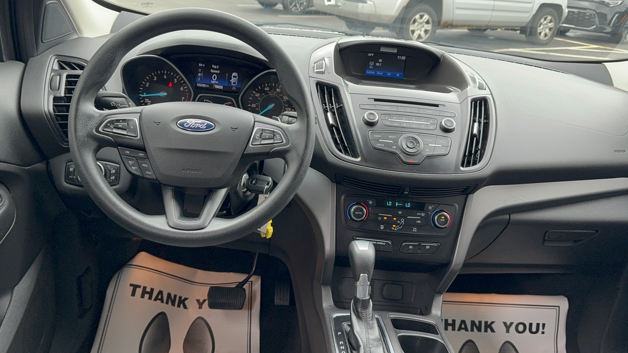 2017 Ford Escape SE 2