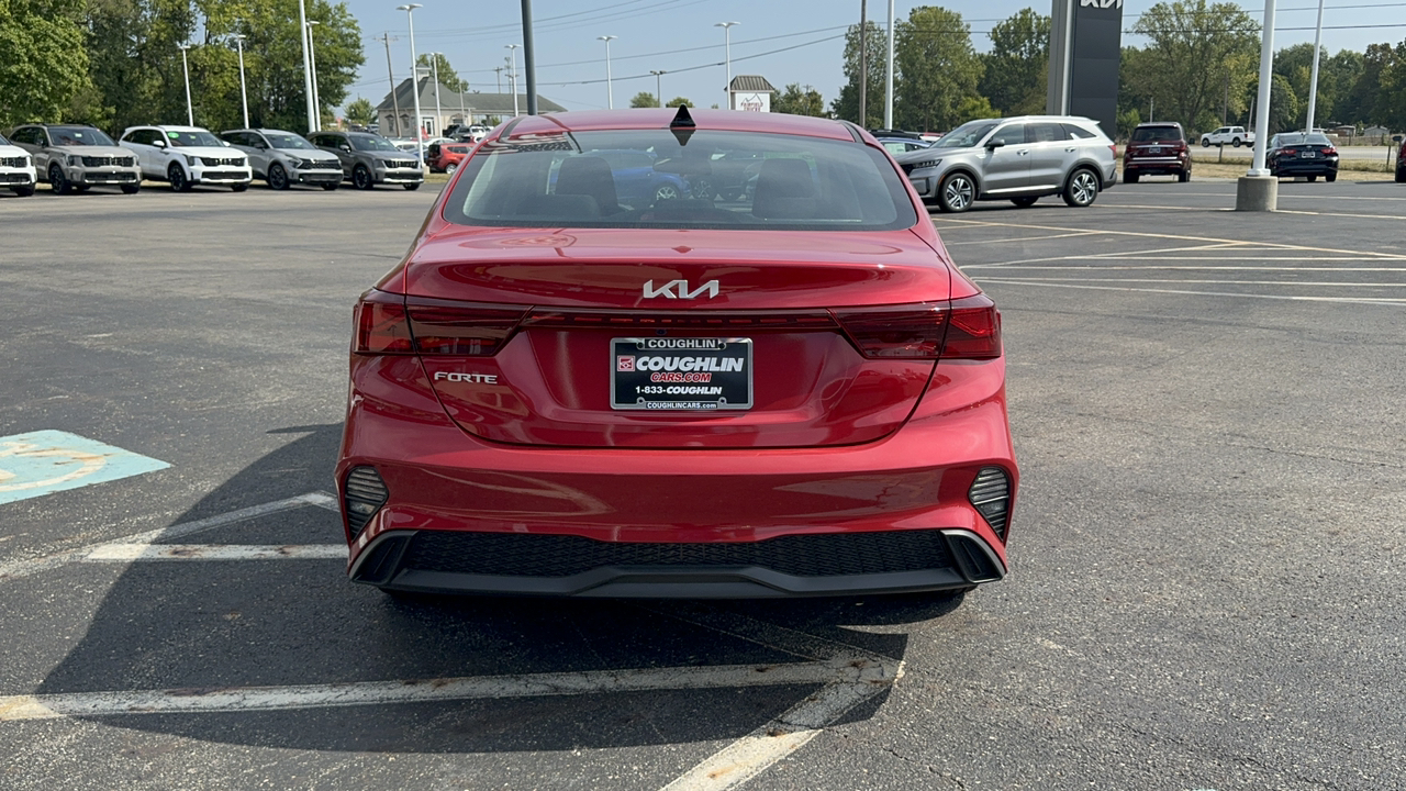 2024 Kia Forte LXS 9