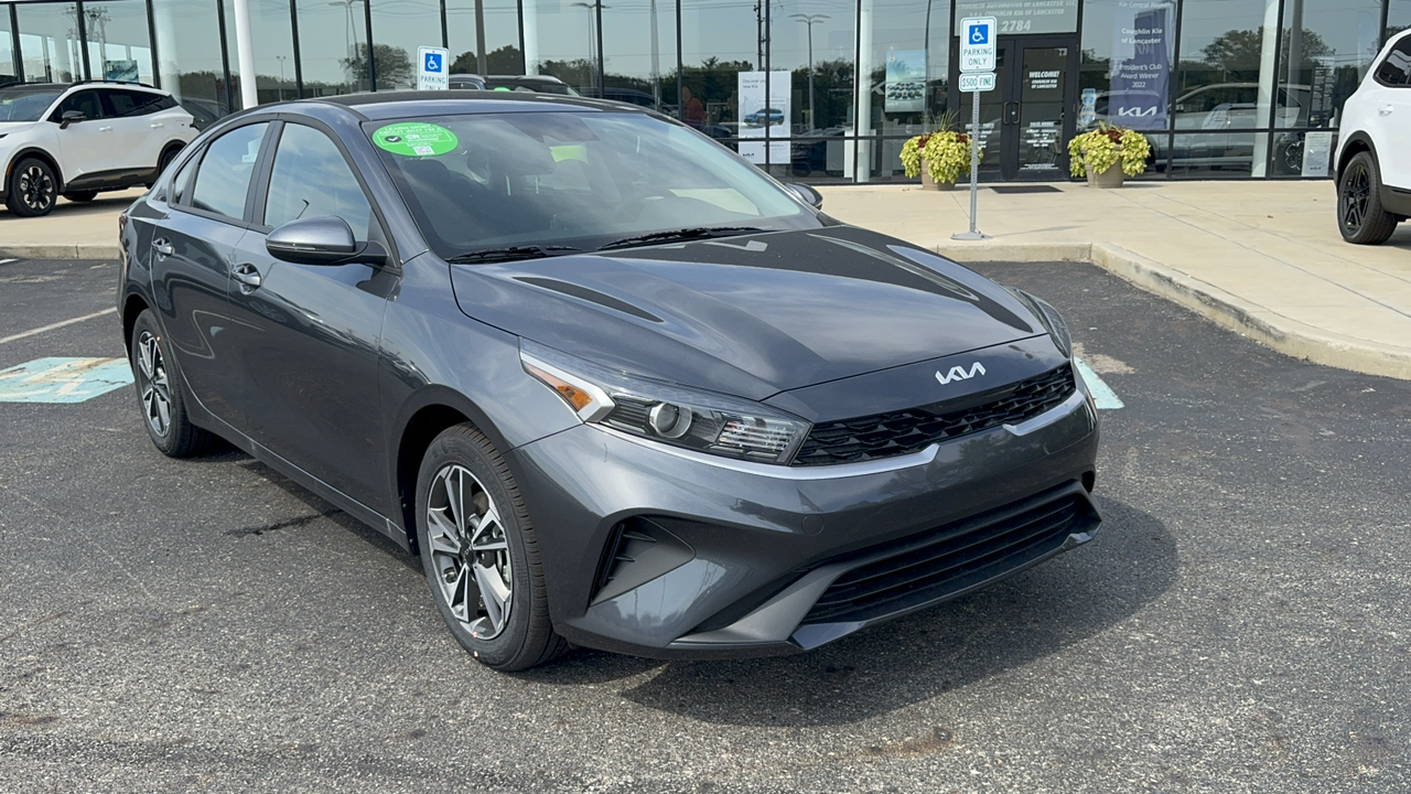 2024 Kia Forte LXS 3