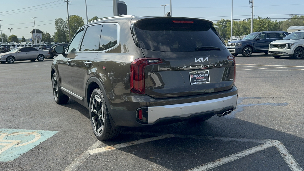 2024 Kia Telluride S 11