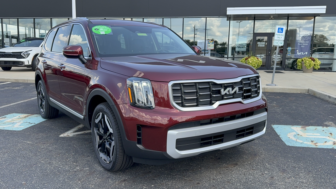 2024 Kia Telluride S 3