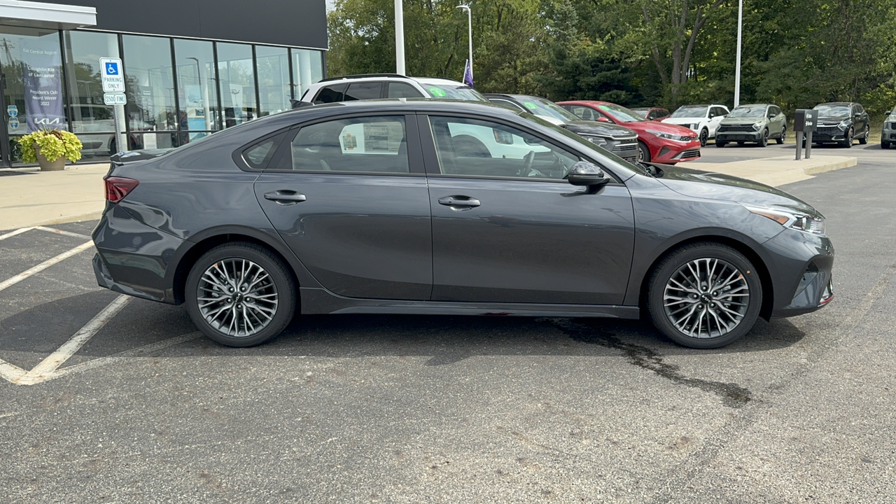 2024 Kia Forte GT-Line 5