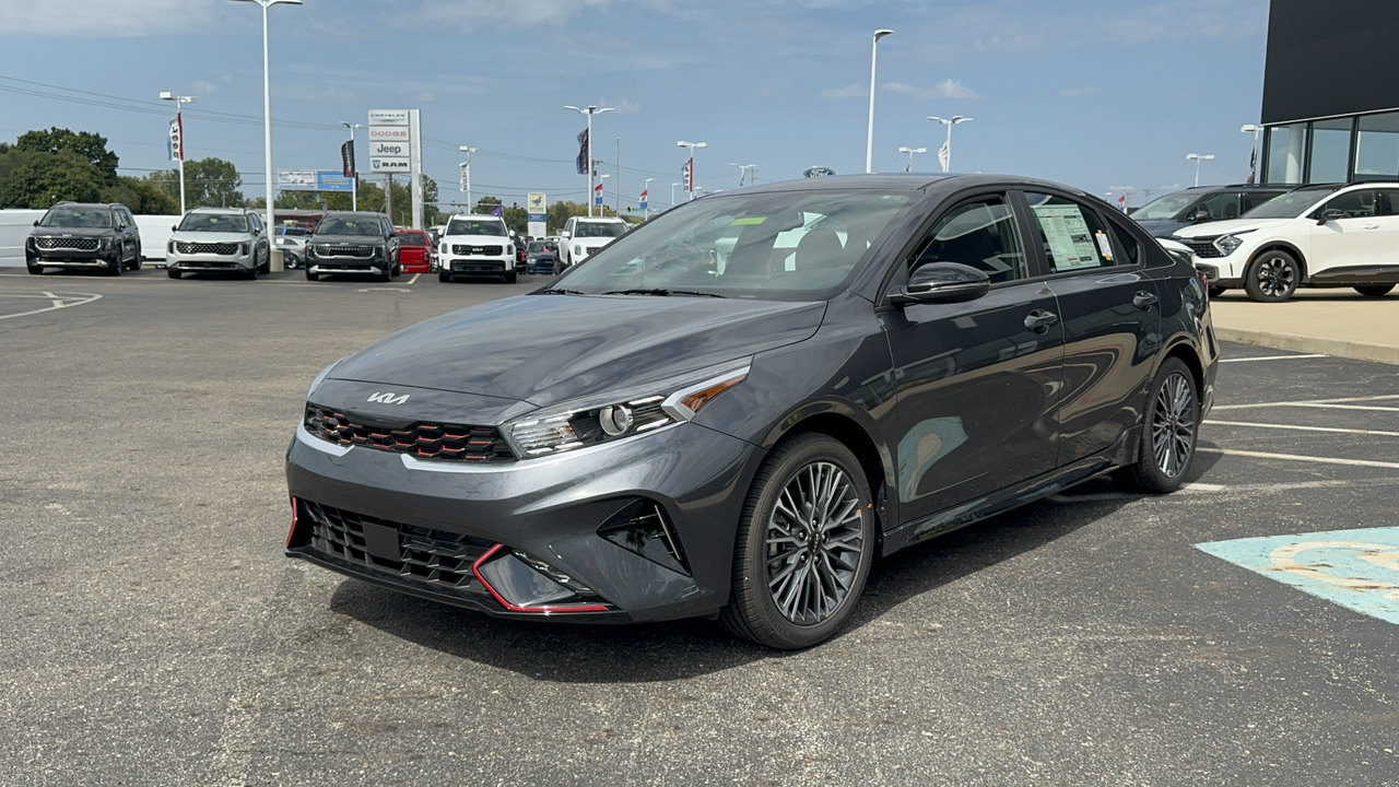 2024 Kia Forte GT-Line 15