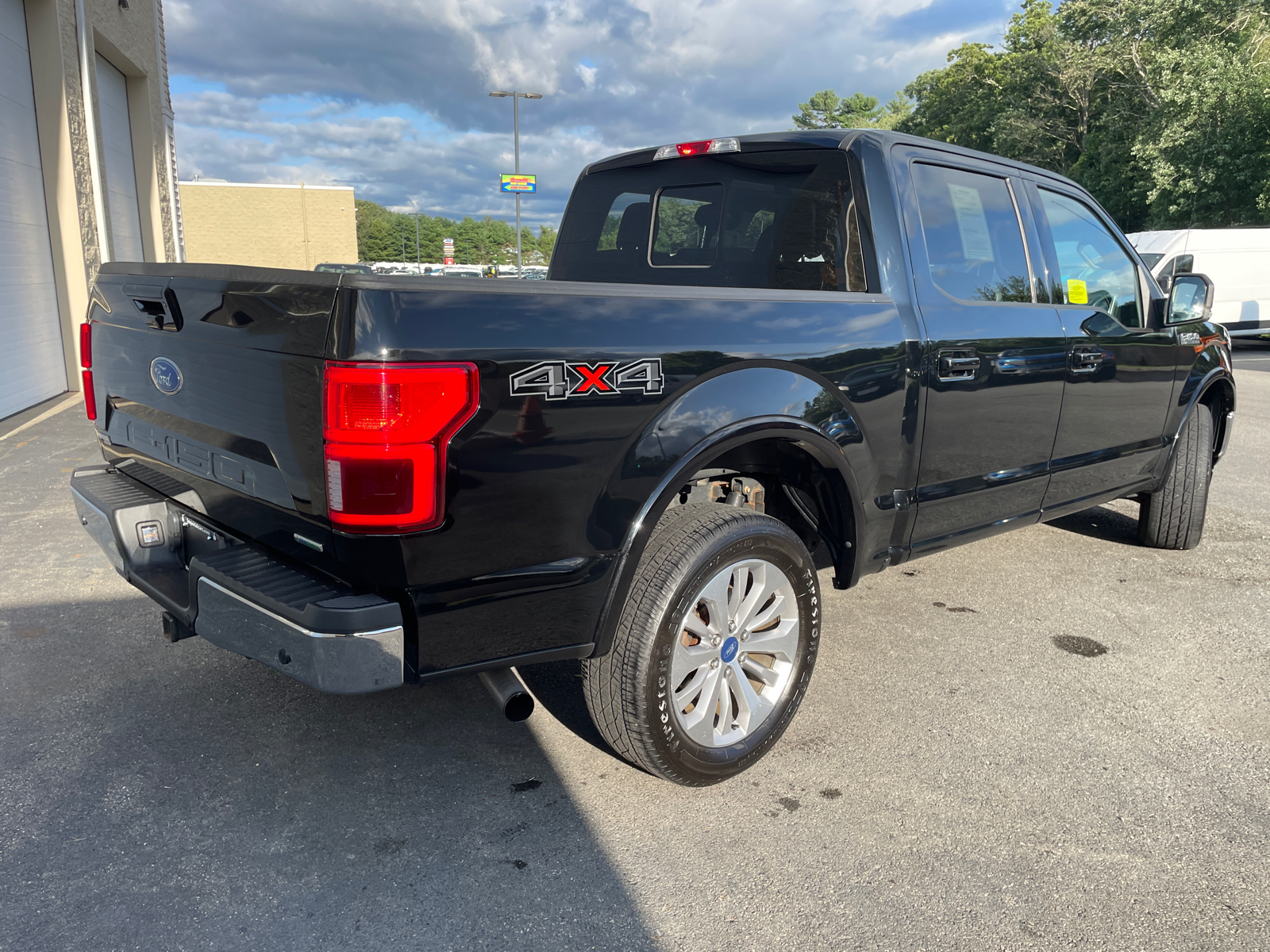 2018 Ford F-150 Lariat 12