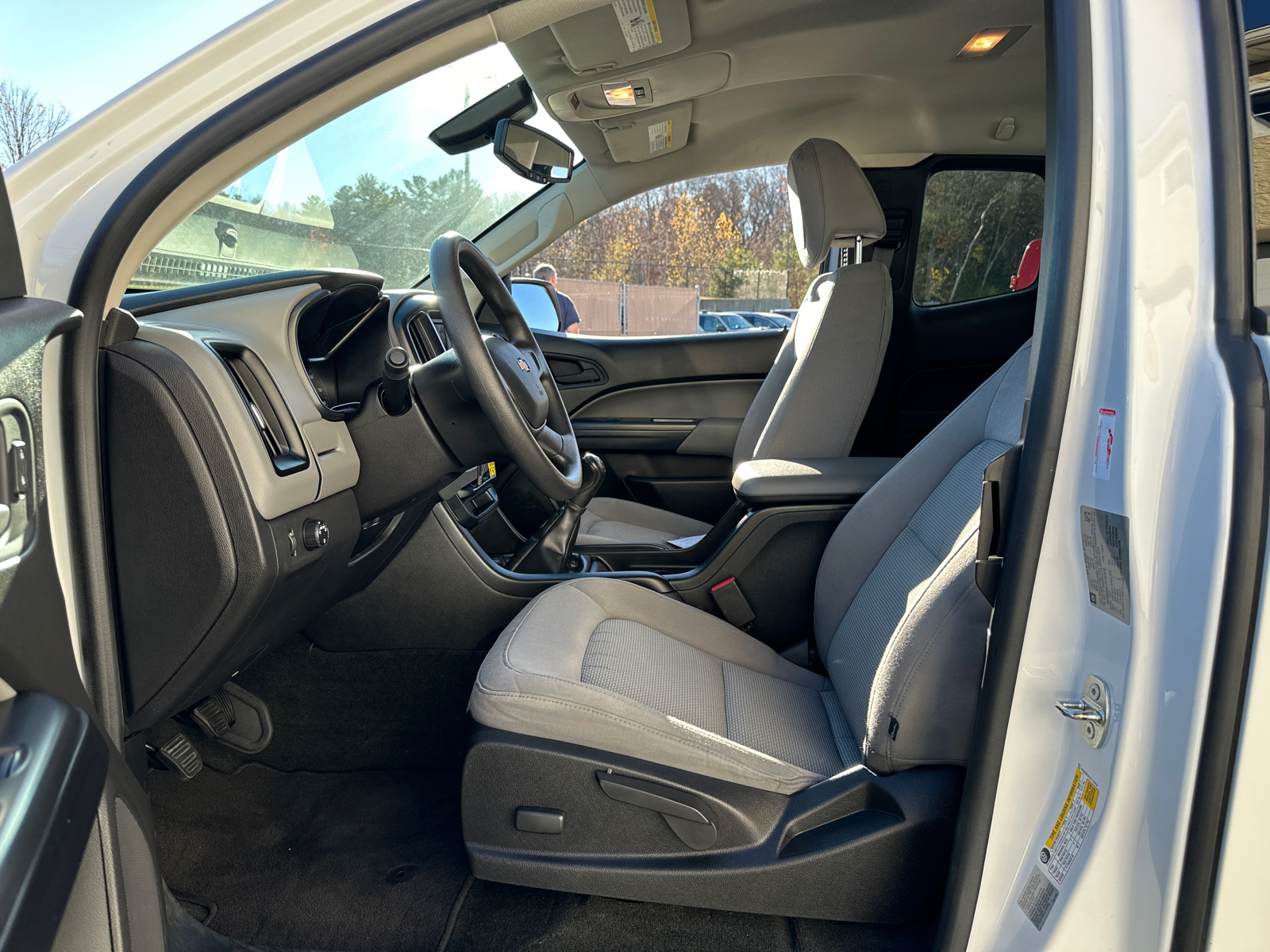 2015 Chevrolet Colorado  23