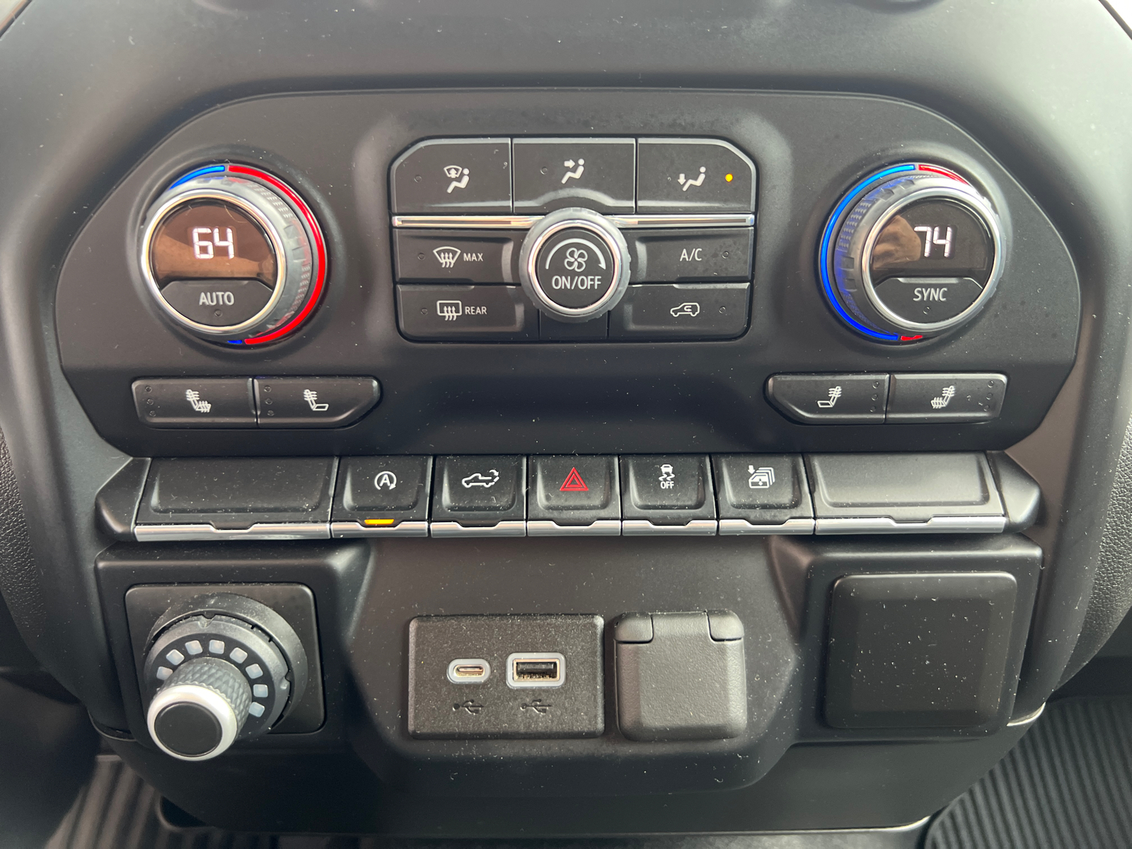 2019 Chevrolet Silverado 1500 RST 30