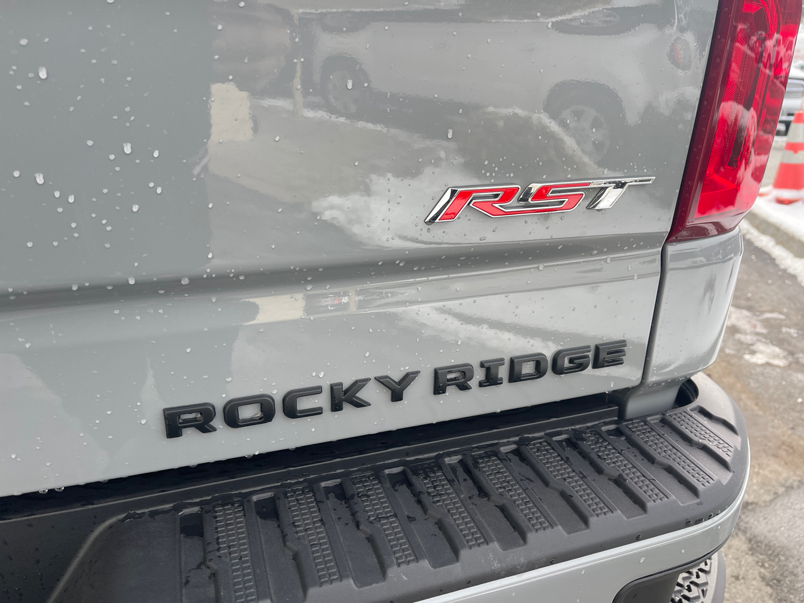 2024 Chevrolet Silverado 1500 RST with Rocky Ridge Upfit Kit 12