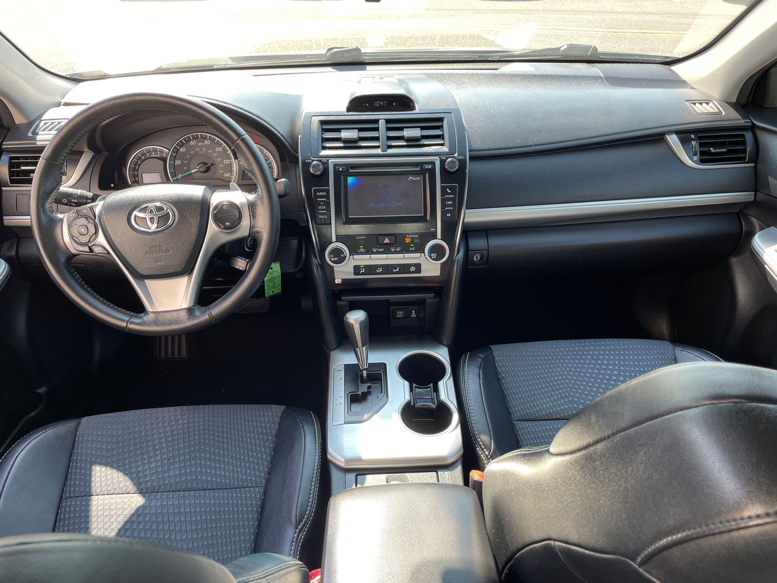 2013 Toyota Camry  15