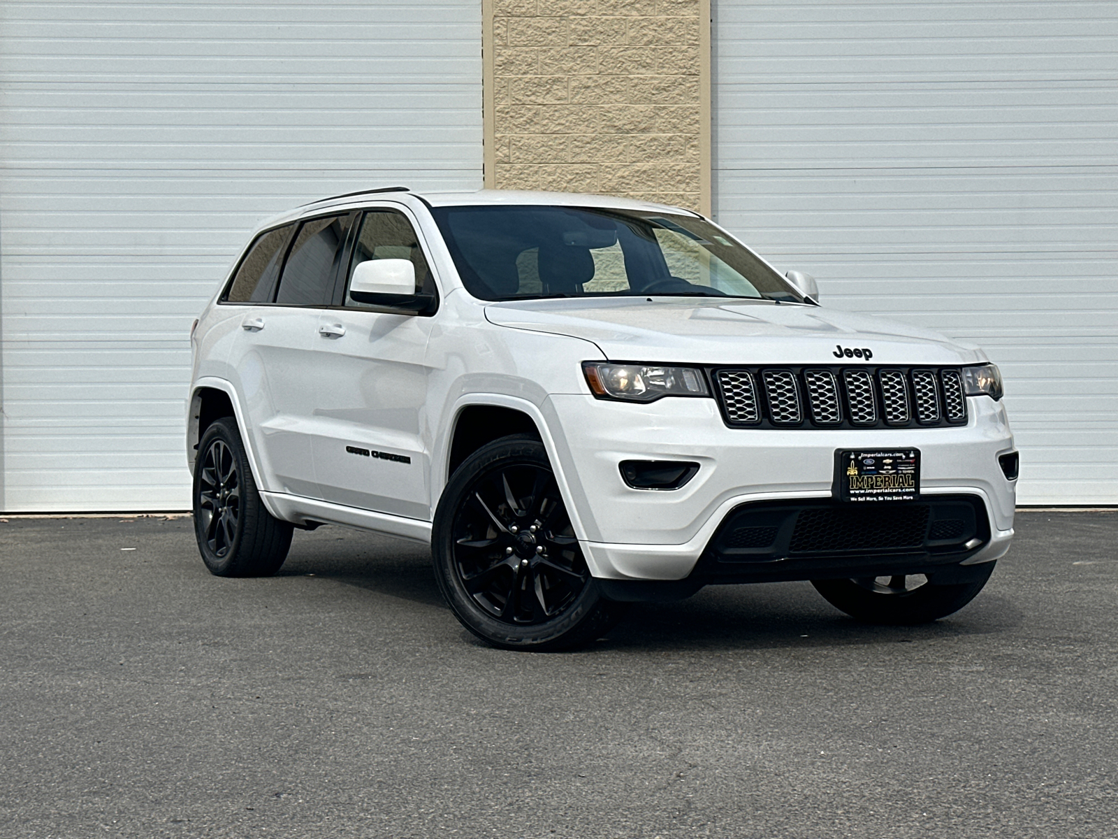 2020 Jeep Grand Cherokee  1