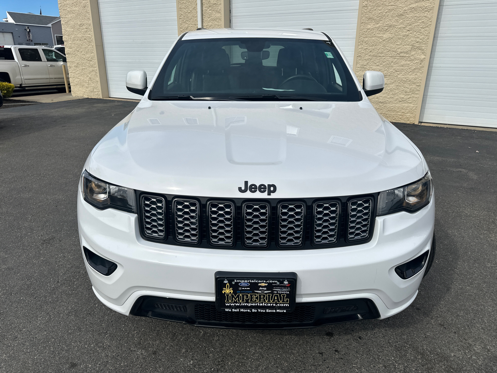 2020 Jeep Grand Cherokee  3