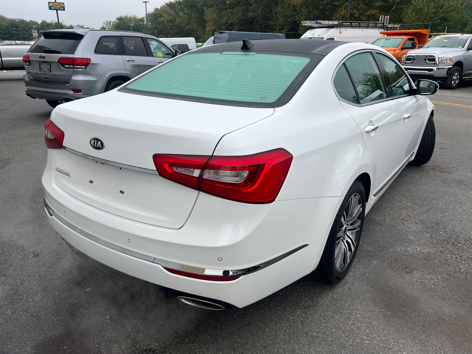 2014 Kia Cadenza Premium 9