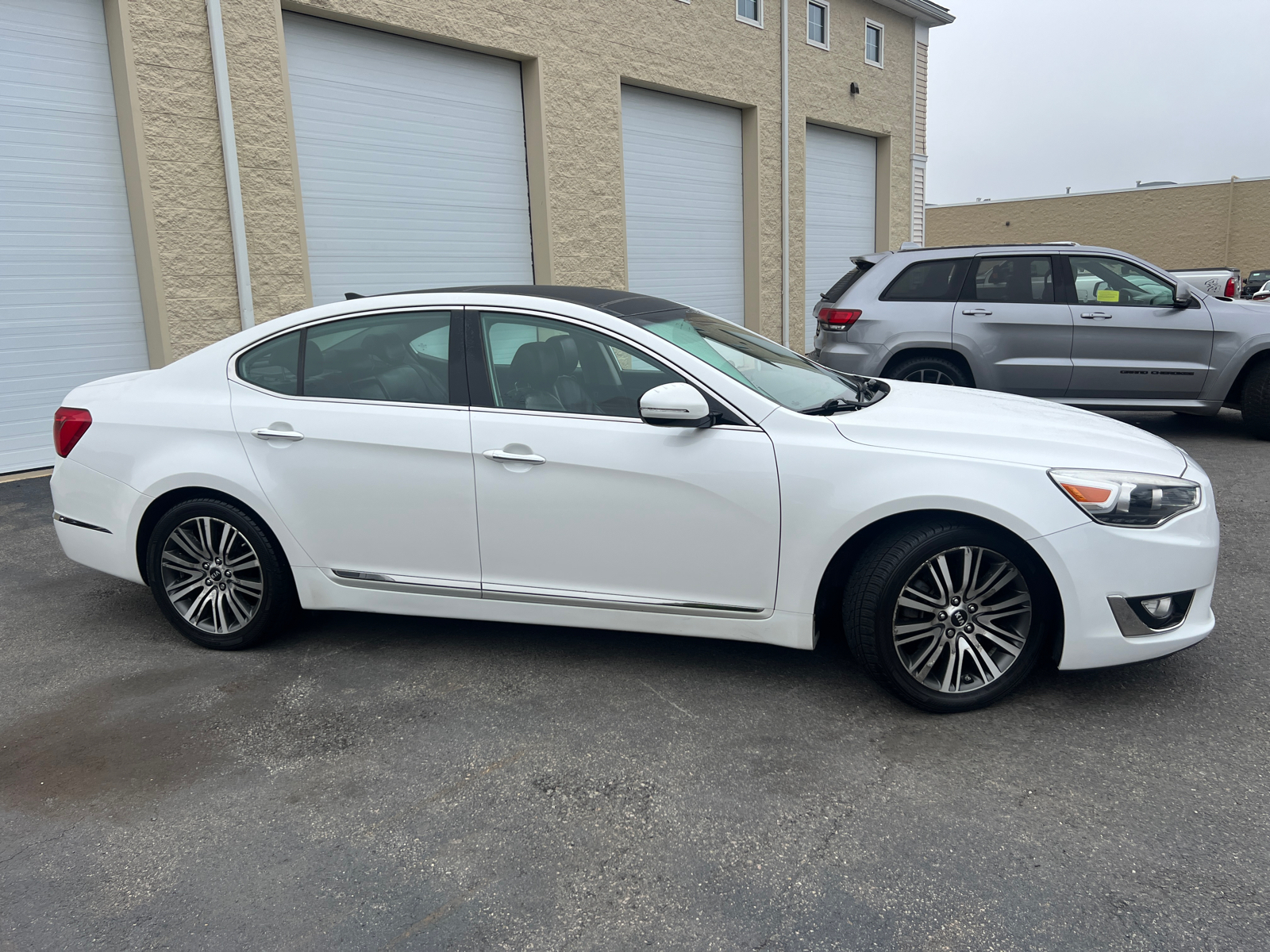 2014 Kia Cadenza Premium 10