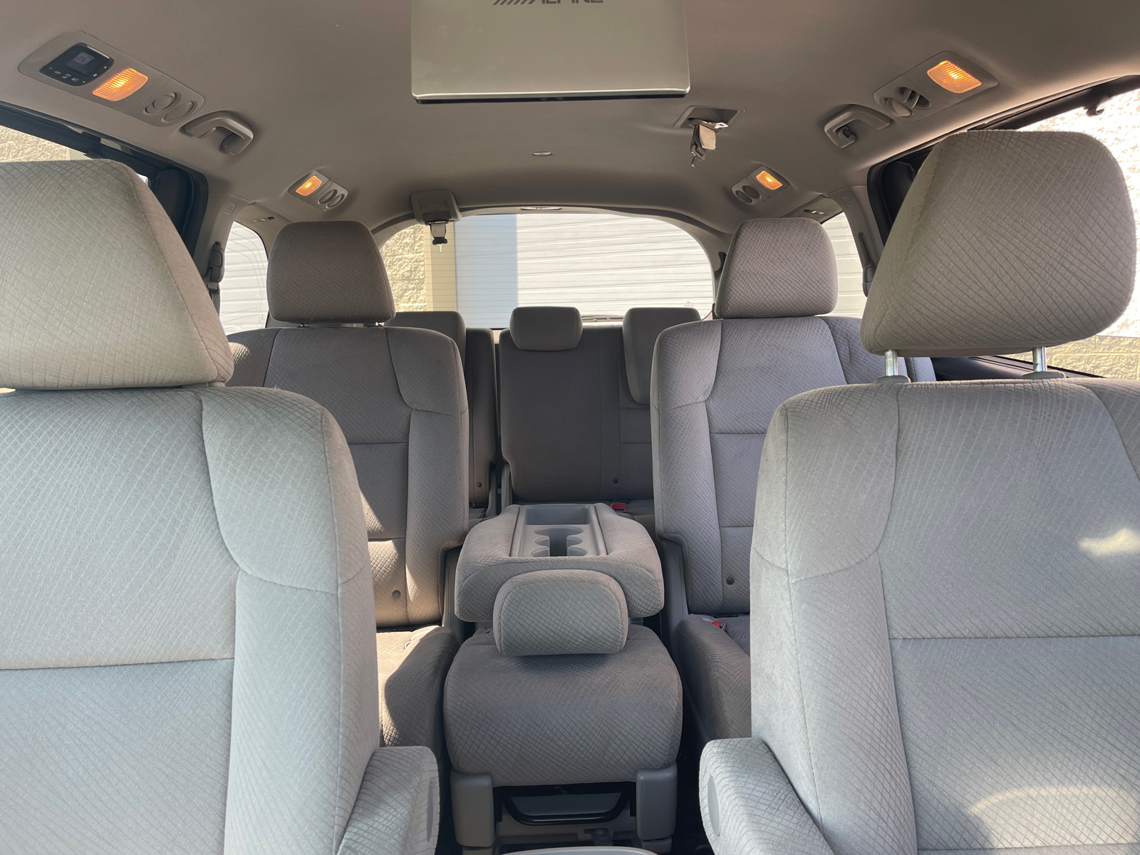 2015 Honda Odyssey EX 38