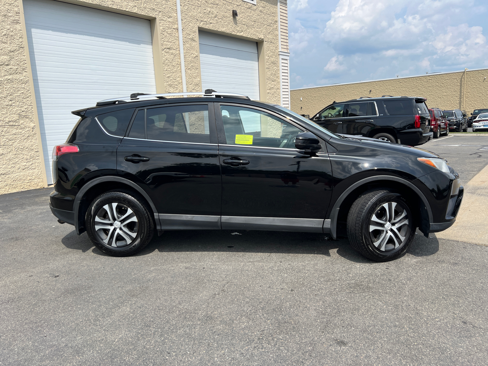 2016 Toyota RAV4  11