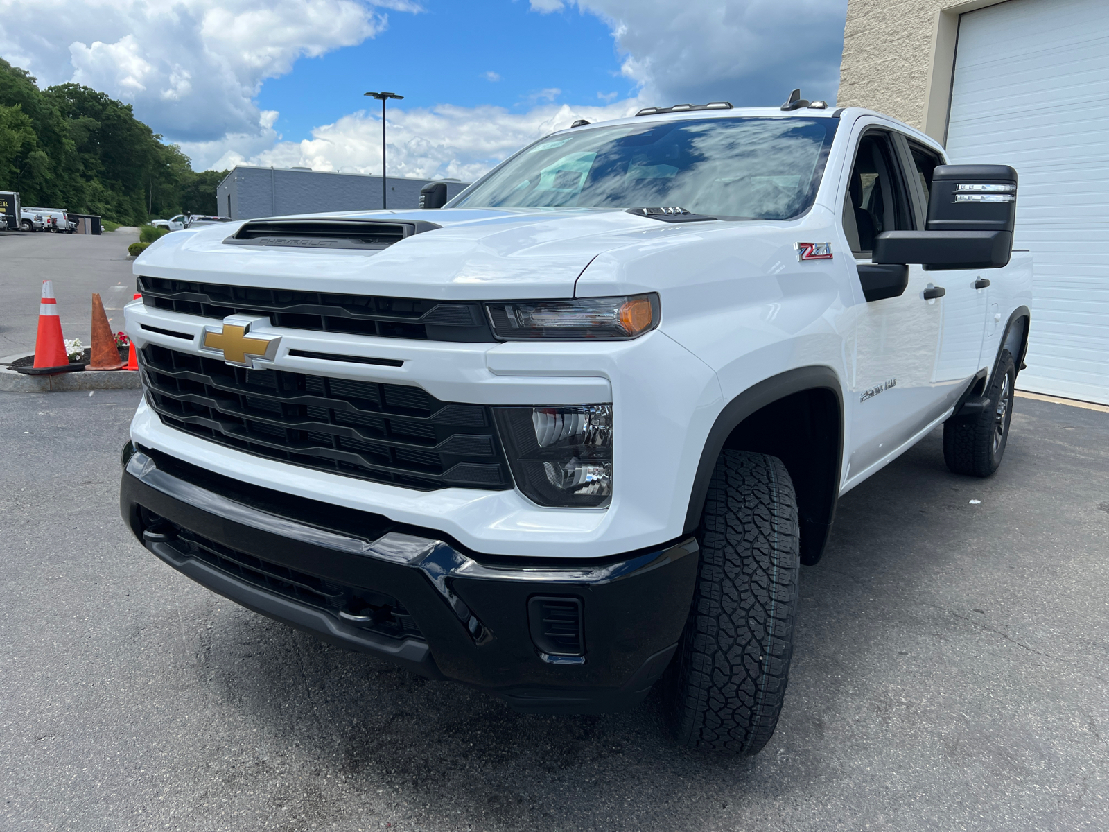 2024 Chevrolet Silverado 2500HD Custom 4