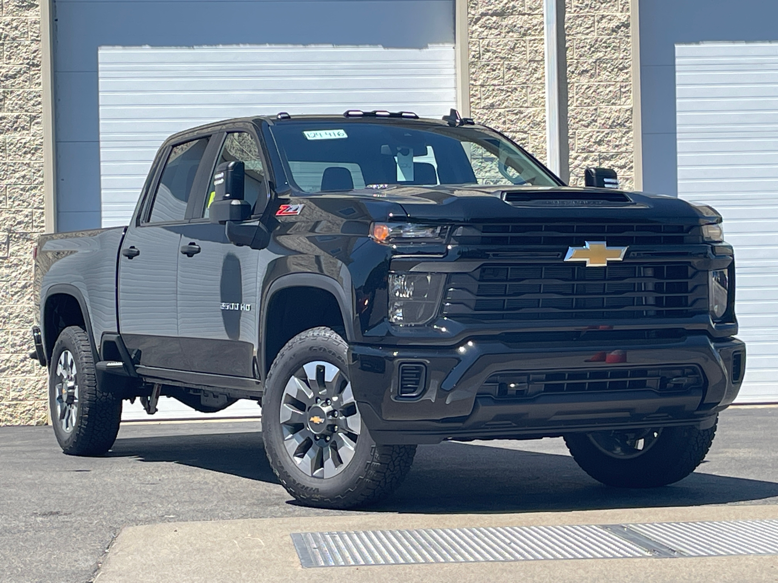 2024 Chevrolet Silverado 2500HD Custom 1