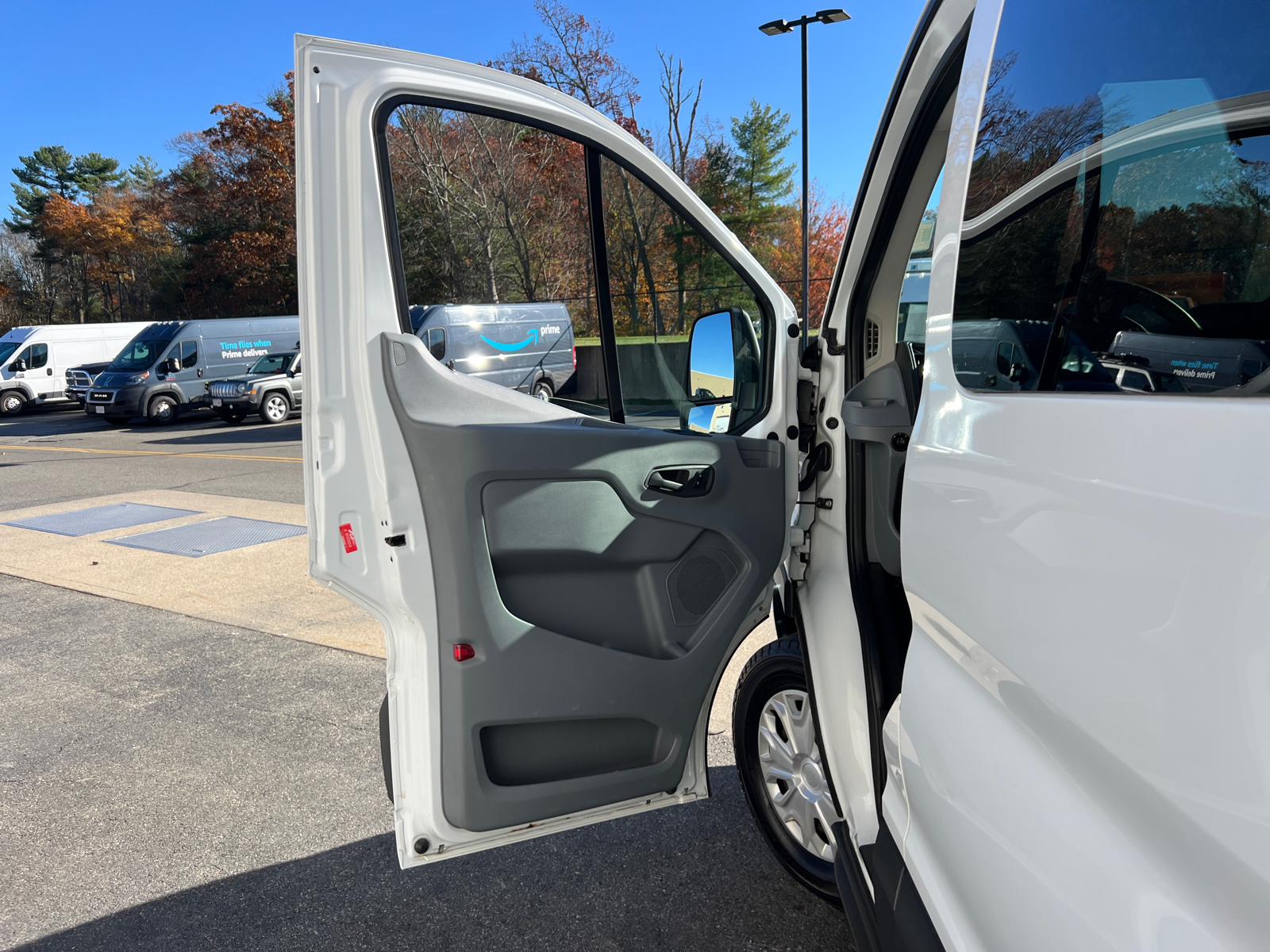 2016 Ford Transit-350 XLT 14