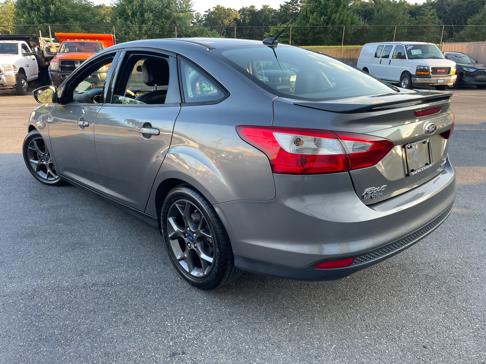 2014 Ford Focus SE 8