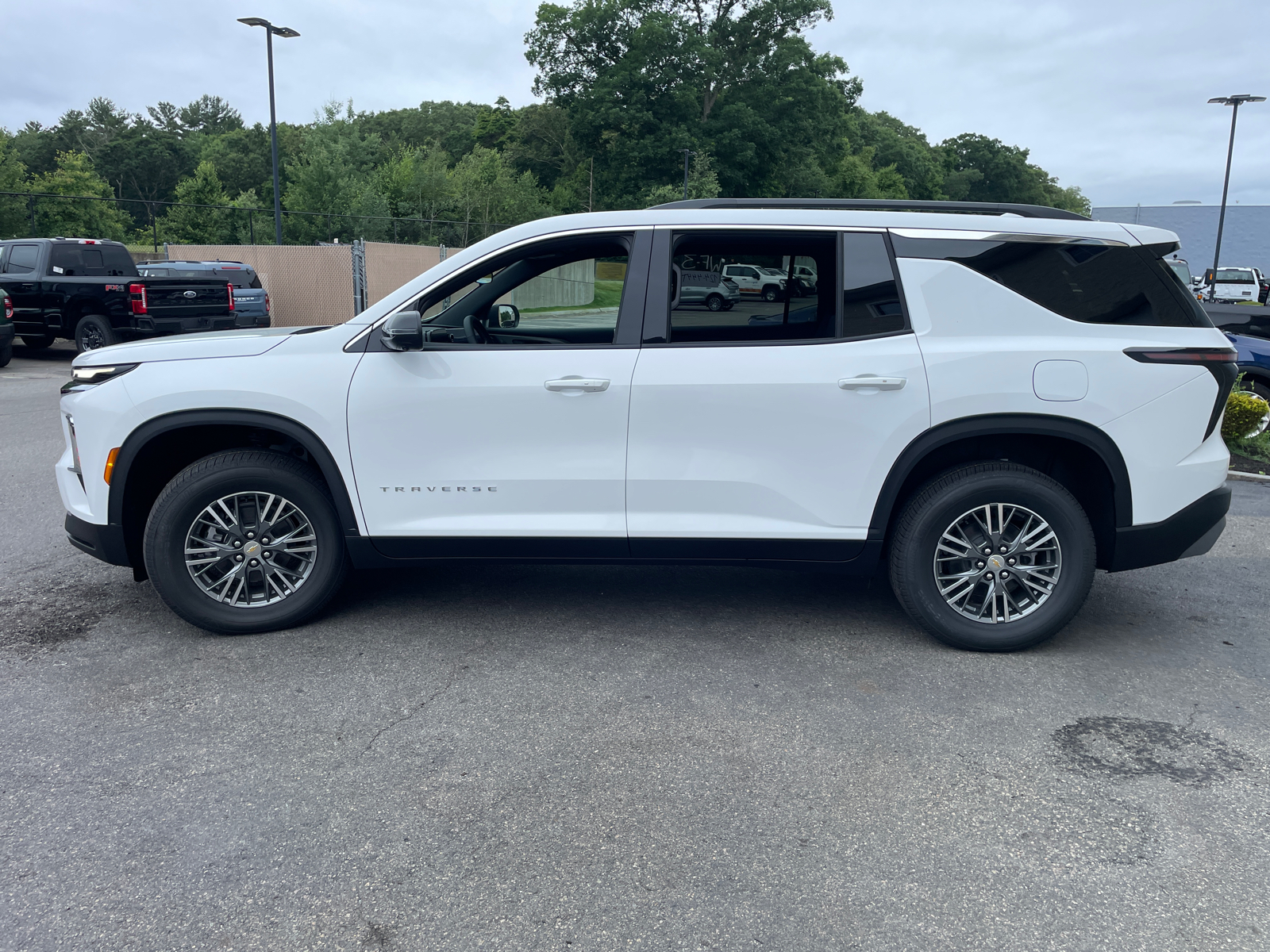 2024 Chevrolet Traverse LT 5