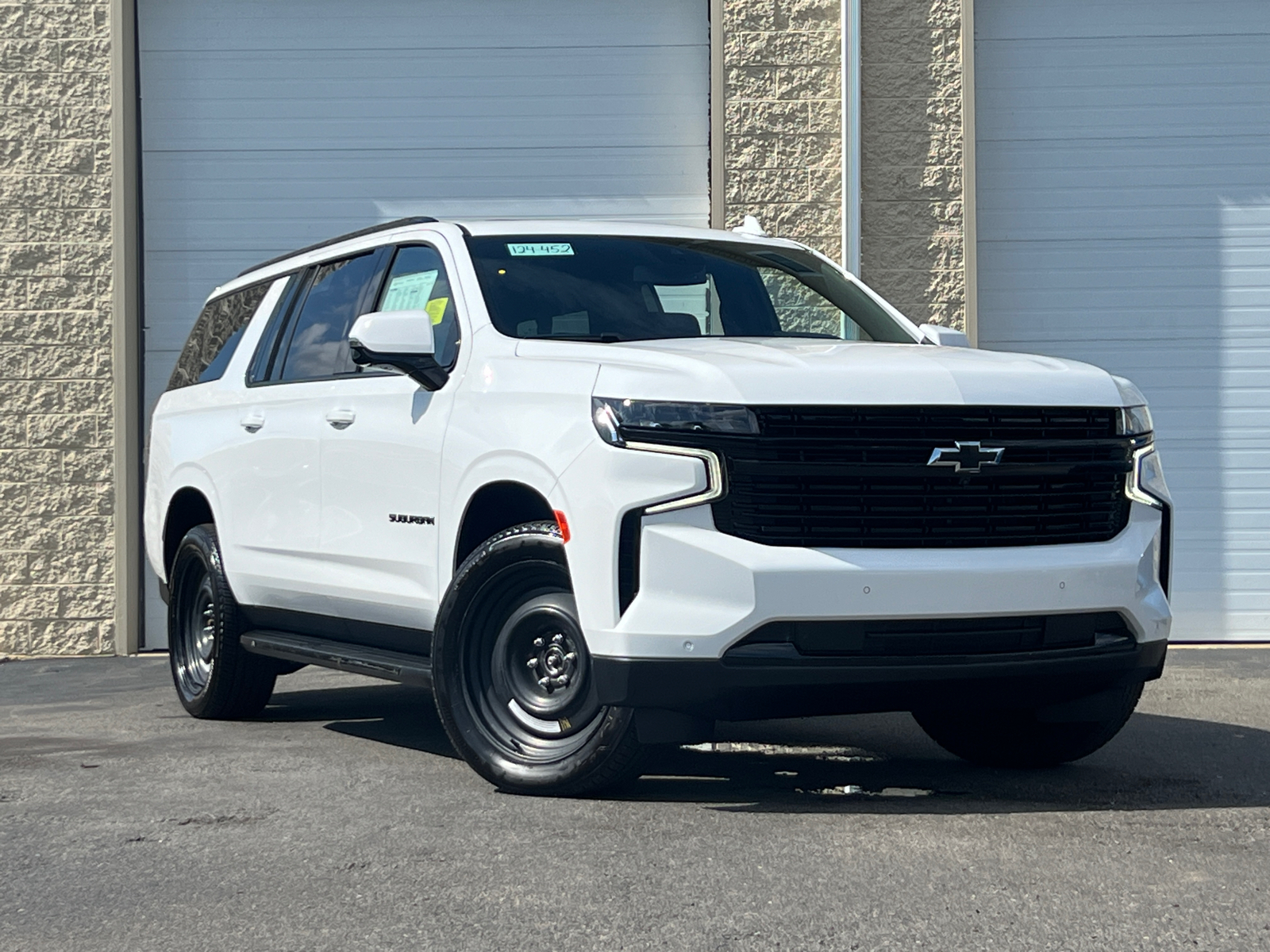 2024 Chevrolet Suburban RST 2