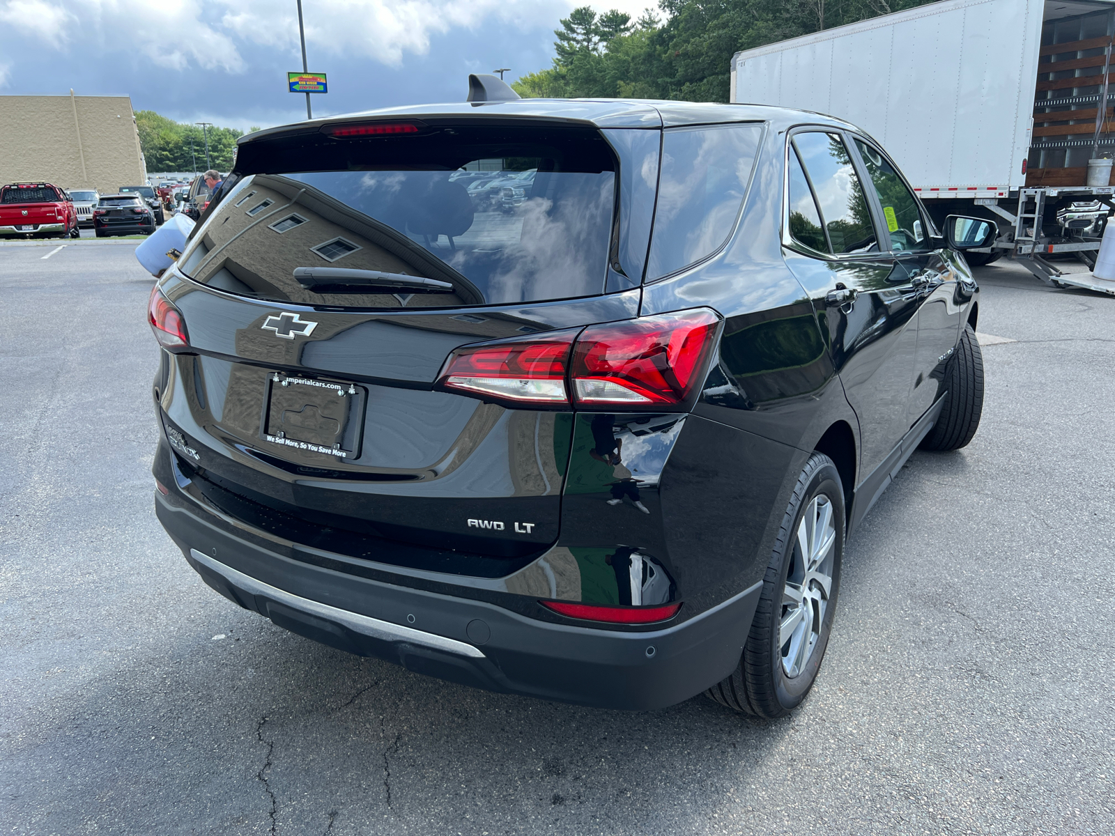 2024 Chevrolet Equinox LT 10