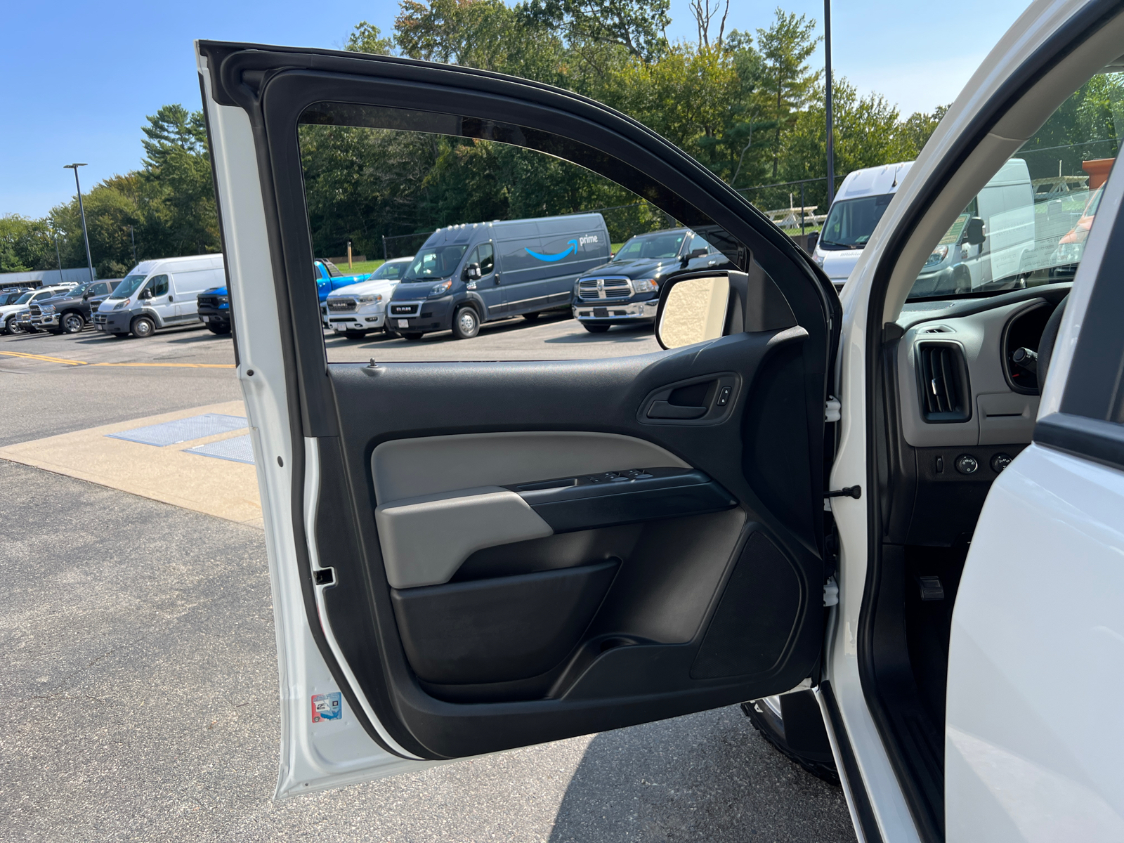 2022 Chevrolet Colorado Work Truck 18