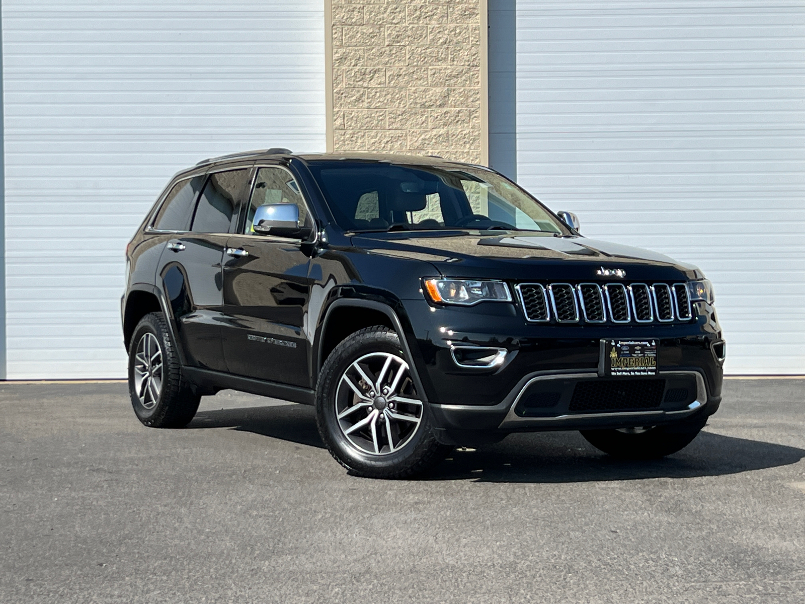 2020 Jeep Grand Cherokee Limited 1