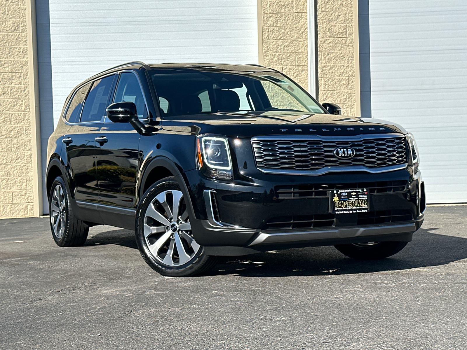 2021 Kia Telluride S 1