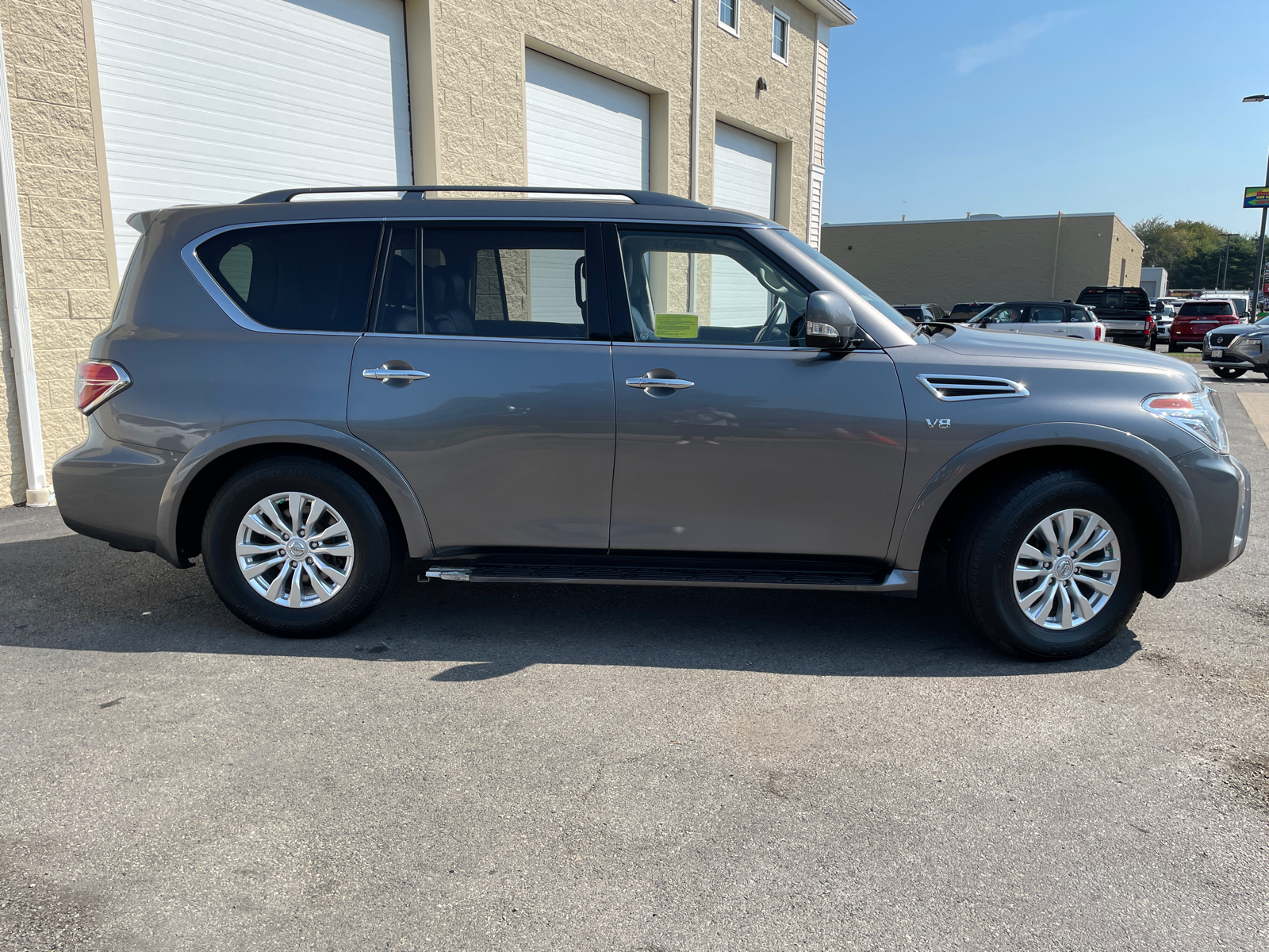 2019 Nissan Armada SV 15