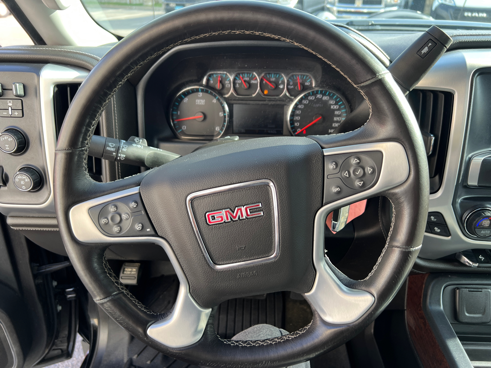 2018 GMC Sierra 2500HD SLT with Fisher Plow 22