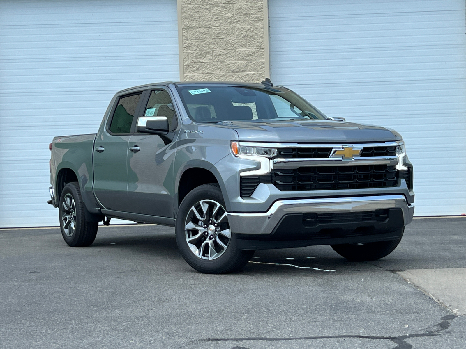 2024 Chevrolet Silverado 1500 LT 2