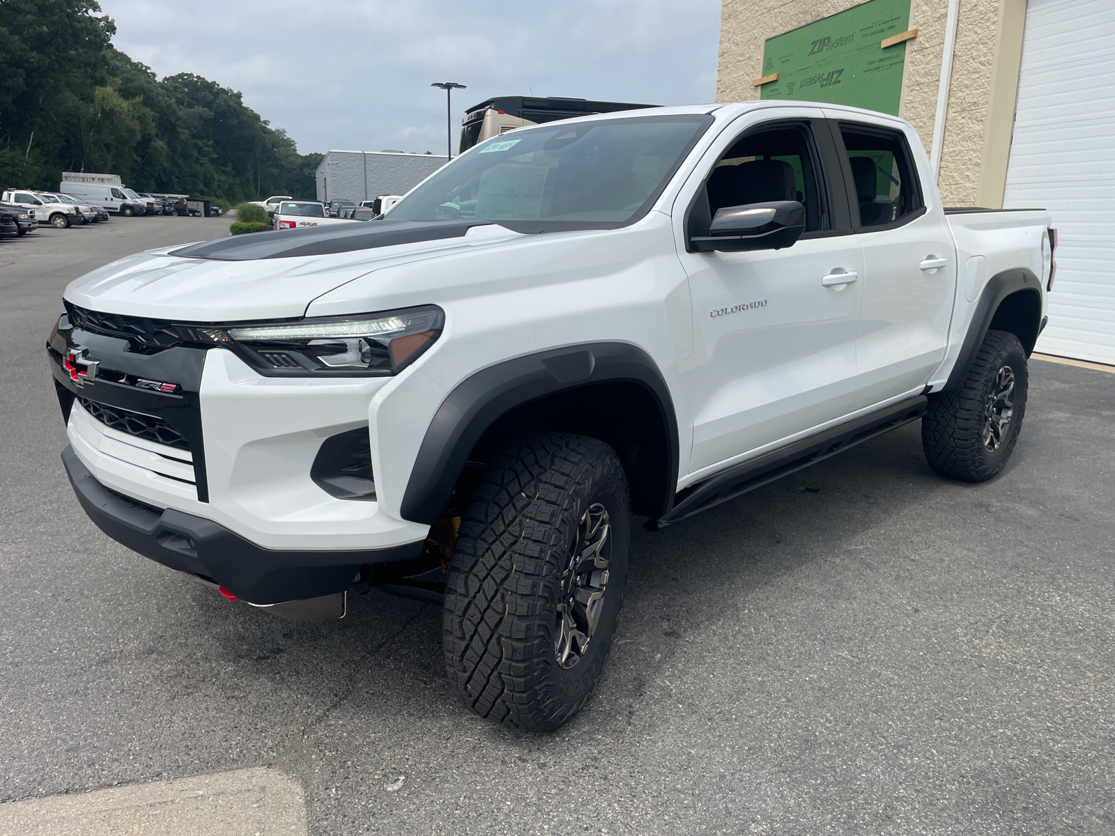 2024 Chevrolet Colorado ZR2 4