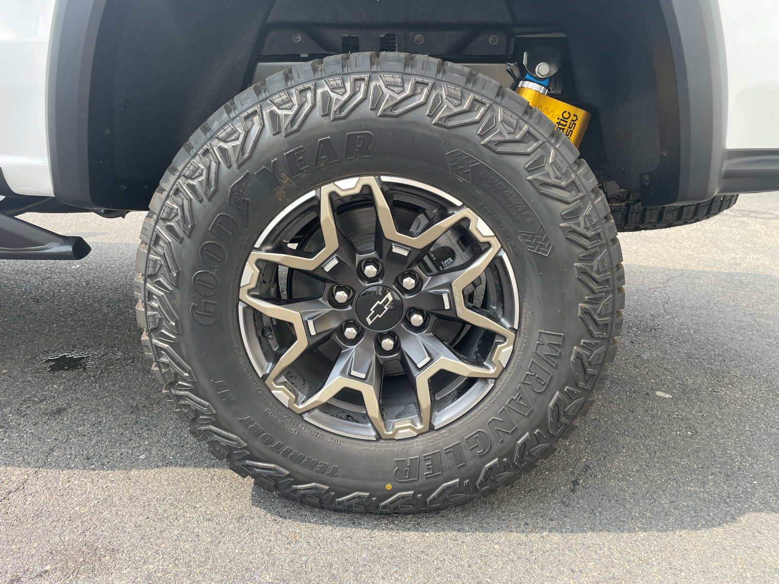 2024 Chevrolet Colorado ZR2 15